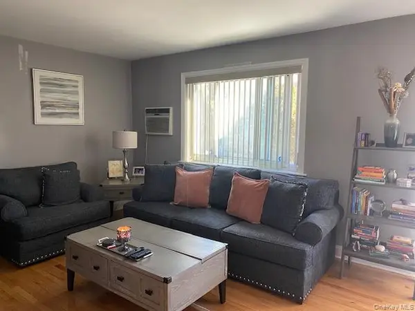 245-17 76th AVE #1st fl, Bellerose, NY 11426