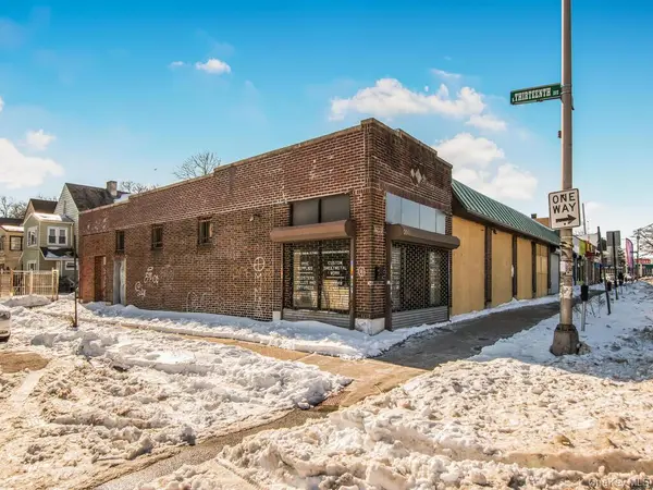 200 W 1st ST, Mount Vernon, NY 10550