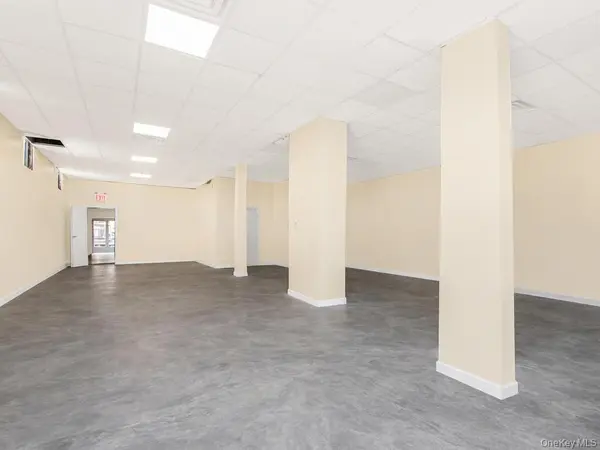 200 W 1st ST, Mount Vernon, NY 10550