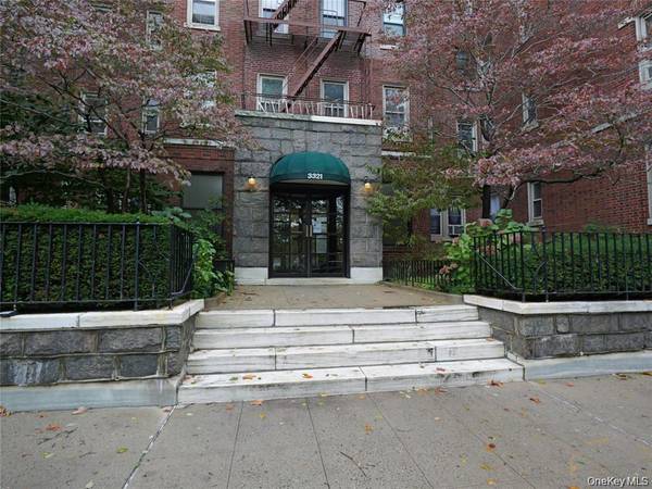3321 Bruckner BLVD #5J, Bronx, NY 10461