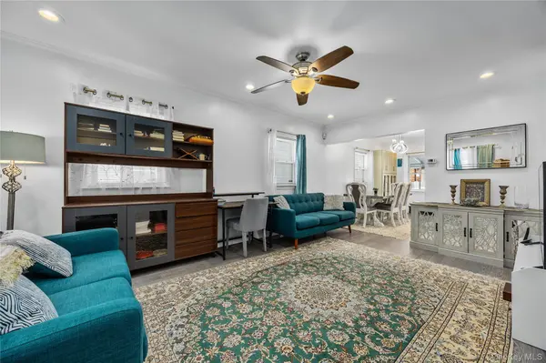 77-17 85th ST, Glendale, NY 11385