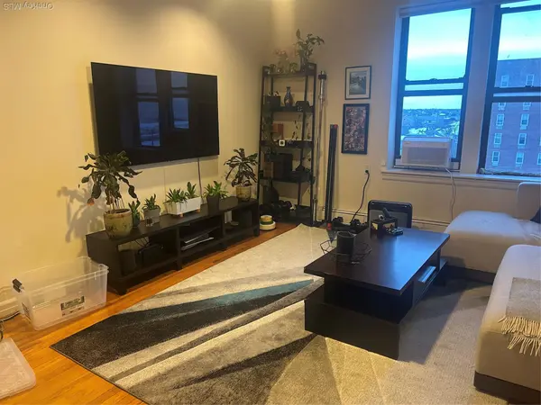 25 W Broadway #503, Long Beach, NY 11561