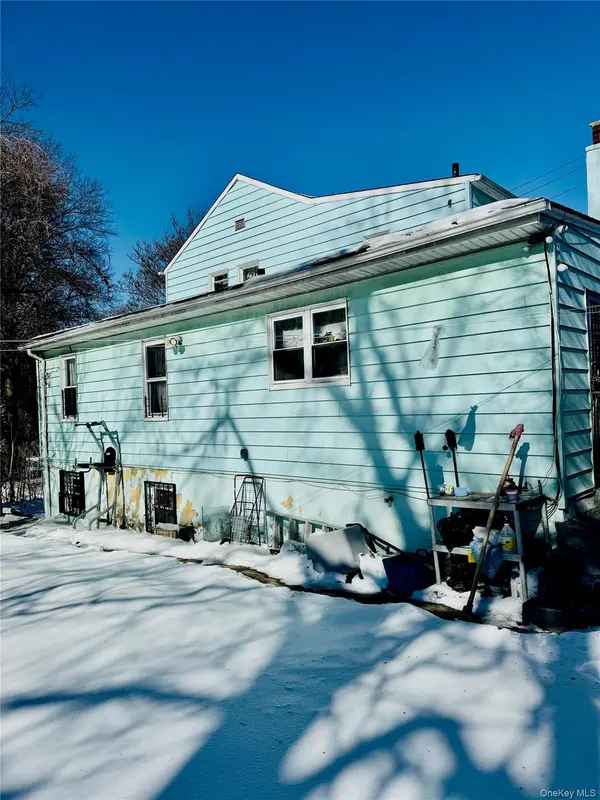 138 W Kingsbridge RD, Mount Vernon, NY 10550
