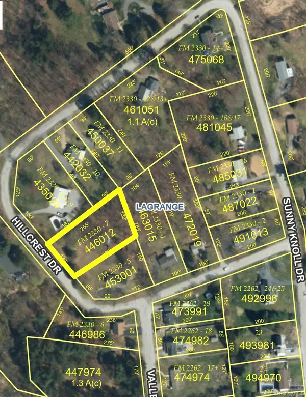 Hillcrest DR, Poughkeepsie, NY 12603