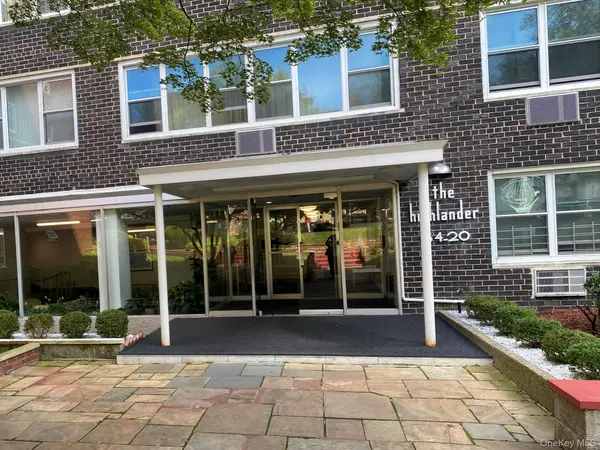 164-20 Highland AVE #9T, Jamaica Hills, NY 11432