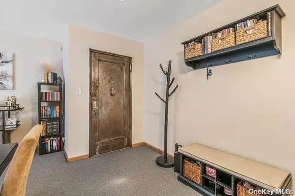 32-20 91st ST #310, East Elmhurst, NY 11369