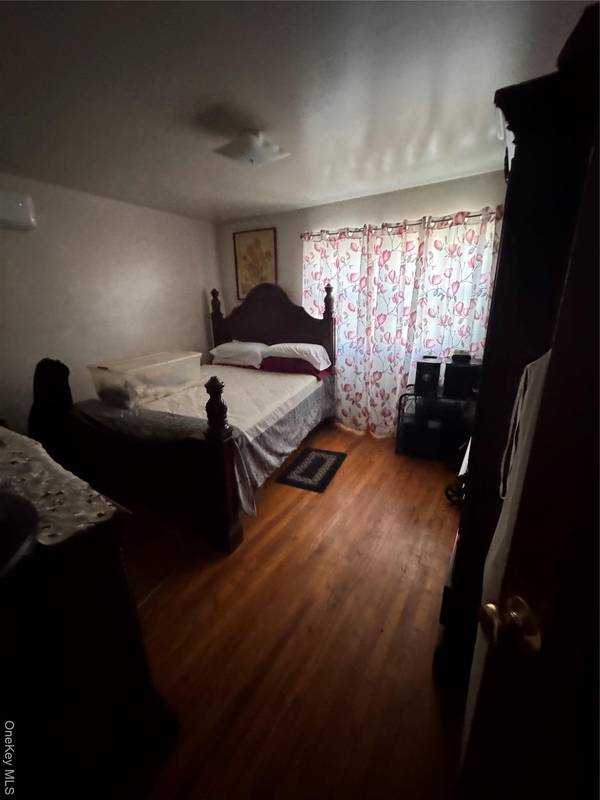 1427 Needham AVE, Bronx, NY 10469