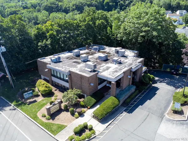 171 Ramapo RD #Lower, Garnerville, NY 10923