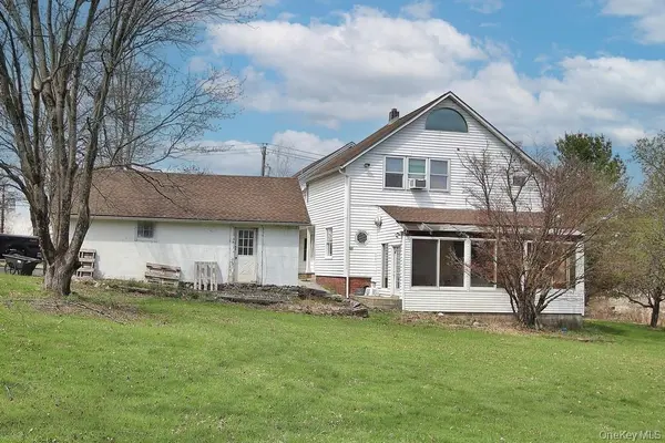 487 Black Meadow RD, Chester, NY 10918