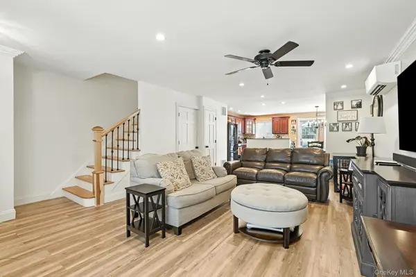 238 Swinton AVE, Bronx, NY 10465