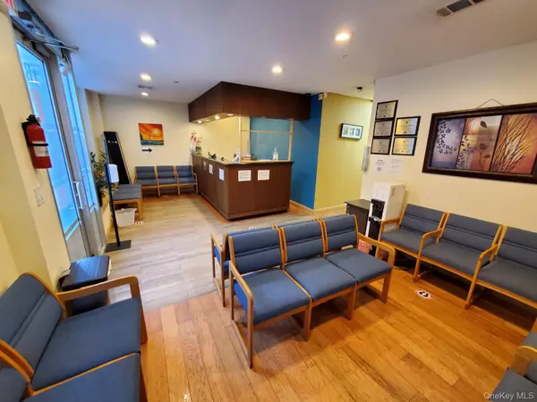38-34 Parsons BLVD #CF2/1B, Flushing, NY 11354