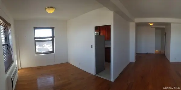 99-60 63rd RD #14J, Rego Park, NY 11374