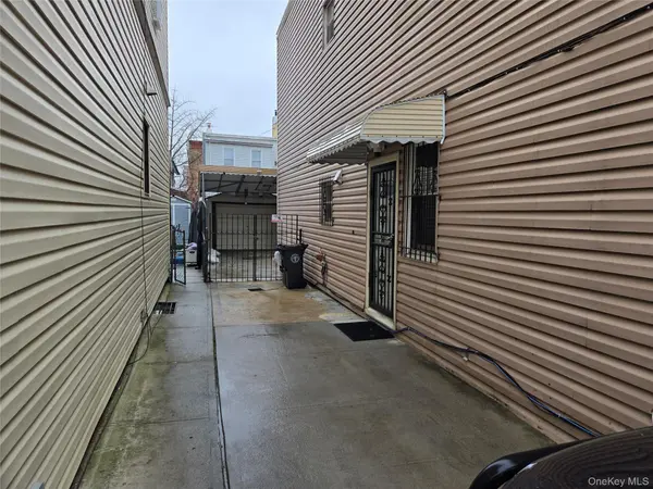 8830 75th ST, Woodhaven, NY 11421