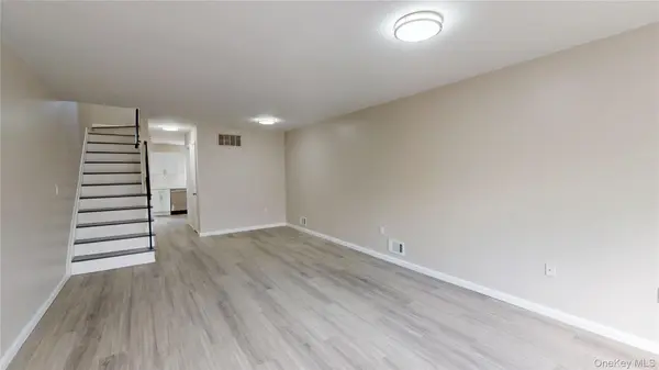 109 Lyceum CT, Staten Island, NY 10310