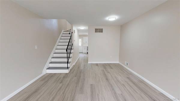 109 Lyceum CT, Staten Island, NY 10310