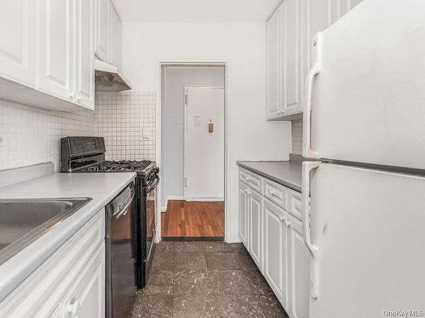 3636 Fieldston RD #6M, Bronx, NY 10463