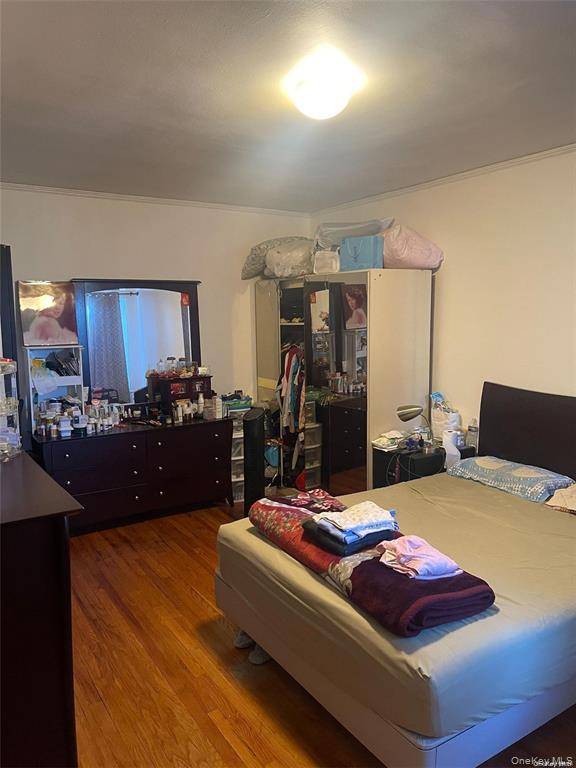 98-120 Queens Blvd #4C, Rego Park, NY 11374