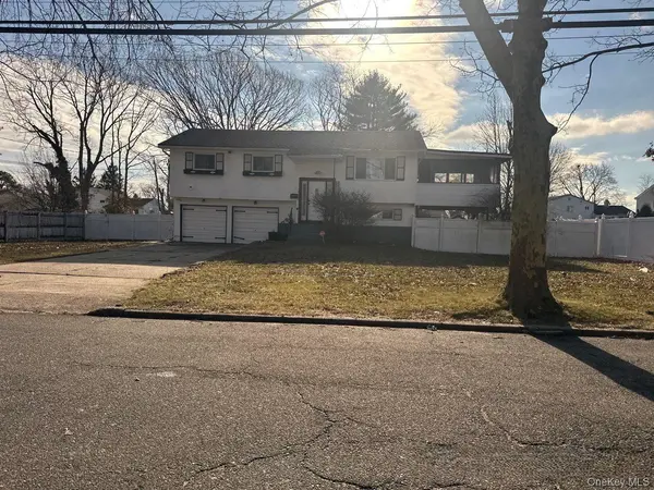 218 Newberry ST, Brentwood, NY 11717