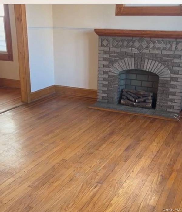 109-60 131st ST, South Ozone Park, NY 11420