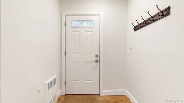 11045 71st RD #PS2, Forest Hills, NY 11375