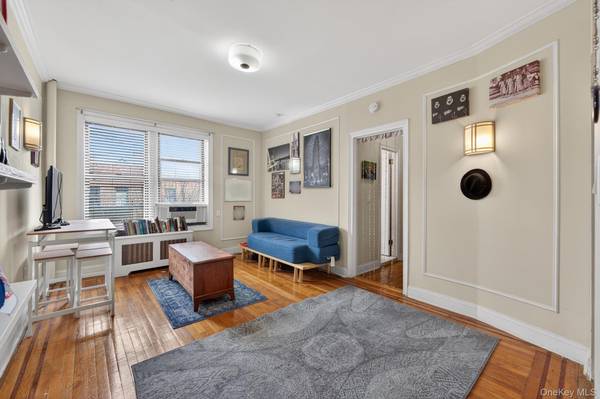 225 Bennett AVE #4C, New York (manhattan), NY 10040