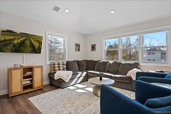 1150 Ruth RD, Mattituck, NY 11952