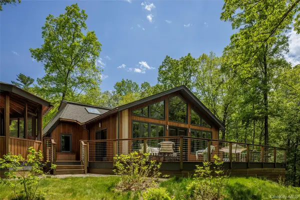 119 Fern Hill RD, Ghent, NY 12075