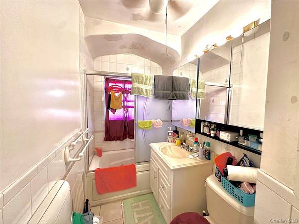 677 E 38th ST, Brooklyn, NY 11210