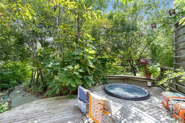 529 Sail WALK, Fire Island Pines, NY 11782
