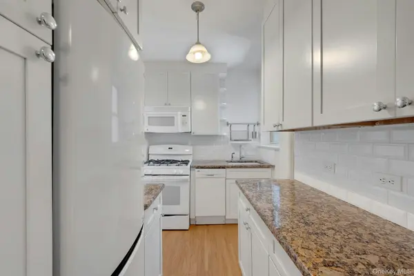 640 W 231st ST #7E, Bronx, NY 10463