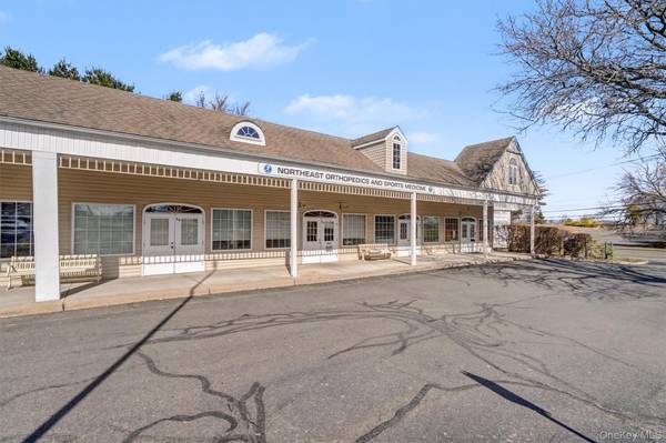 24-26 Liberty Square MALL, Stony Point, NY 10980