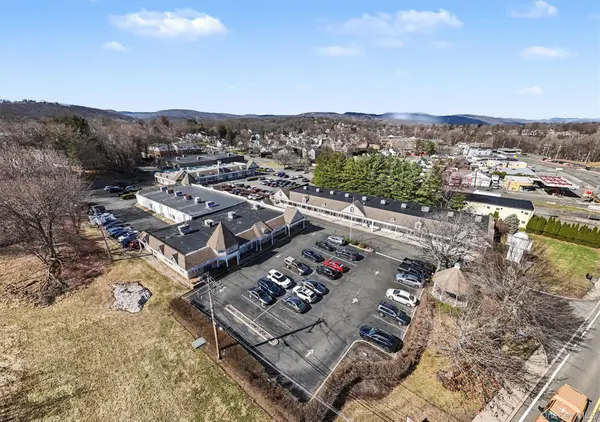 24-26 Liberty Square MALL, Stony Point, NY 10980