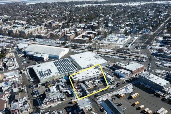 218-220 Lawrence AVE, Lawrence, NY 11559