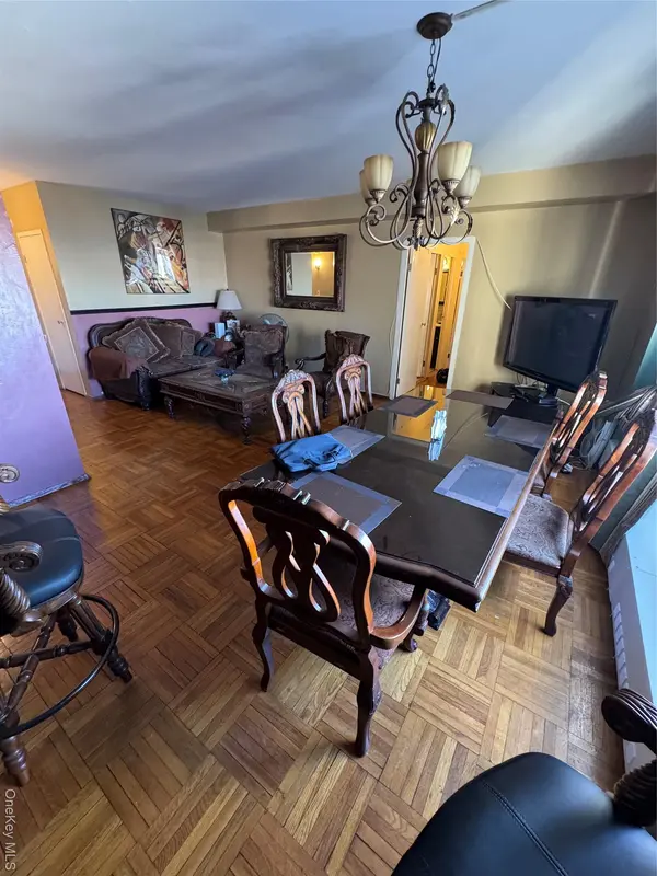 3 Fordham Hill Oval Av #10B, Bronx, NY 10468