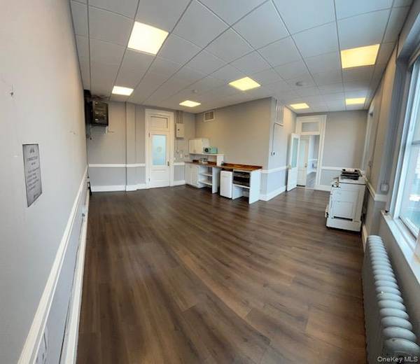 519 S 5th AVE #Offices, Mount Vernon, NY 10550