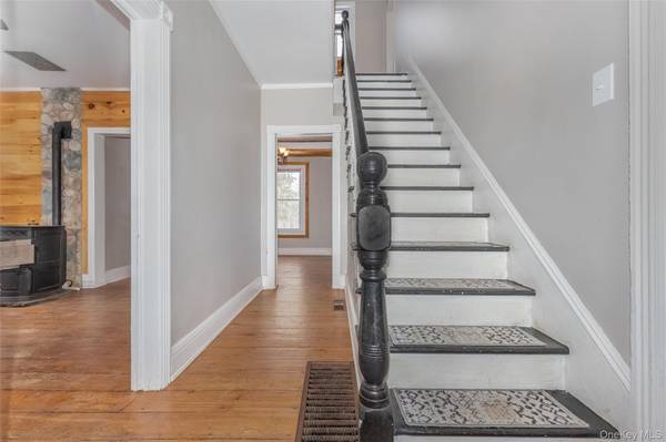 137 Summitville RD, Summitville, NY 12790