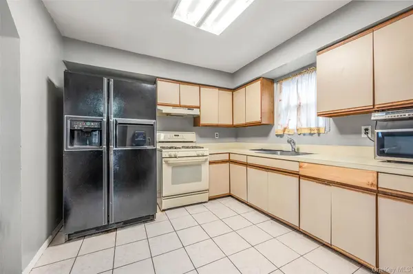 13214 Farmers BLVD, Saint Albans, NY 11434