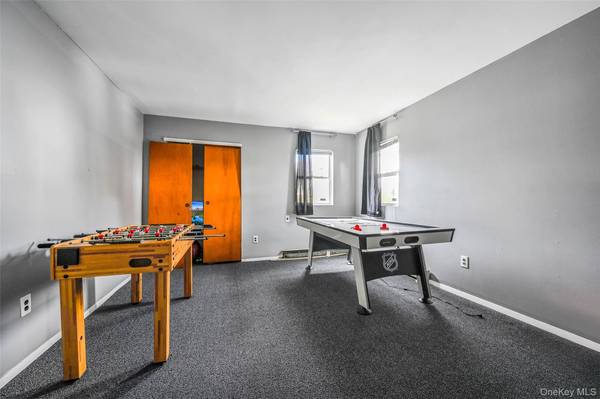 13214 Farmers BLVD, Saint Albans, NY 11434