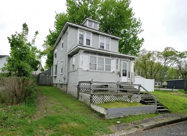 809 South ST, Newburgh, NY 12550