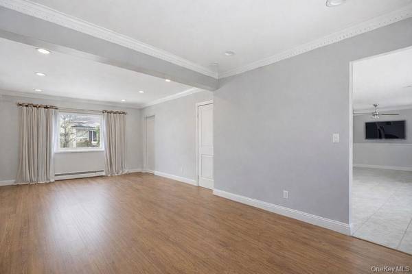164-14 85th ST, Howard Beach, NY 11414