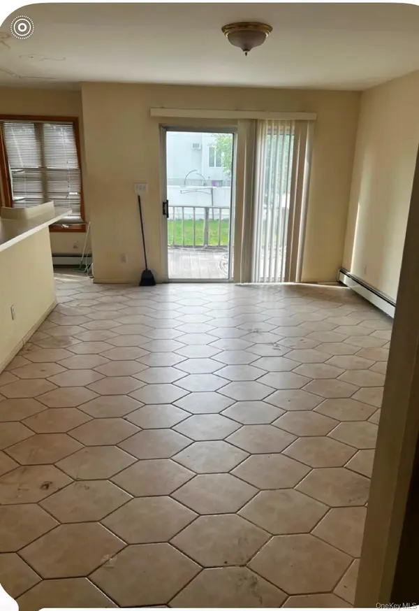 302 Carvel AVE, Cedarhurst, NY 11516