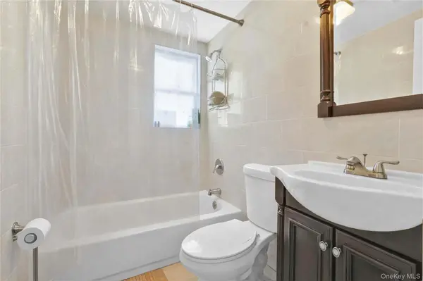 99-71 164th AVE, Howard Beach, NY 11414