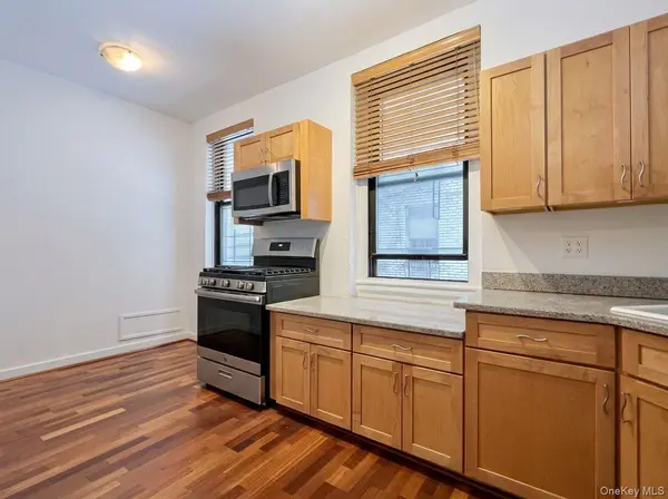 21-28 35 ST #1G, Astoria, NY 11105