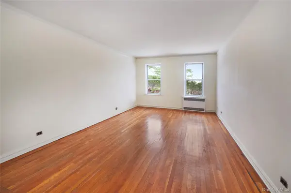 7540 Austin ST #5FL, Forest Hills, NY 11375