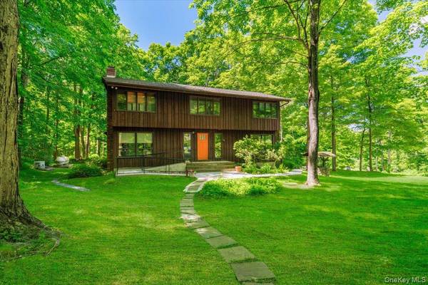 111 Philipse Brook RD, Garrison, NY 10524