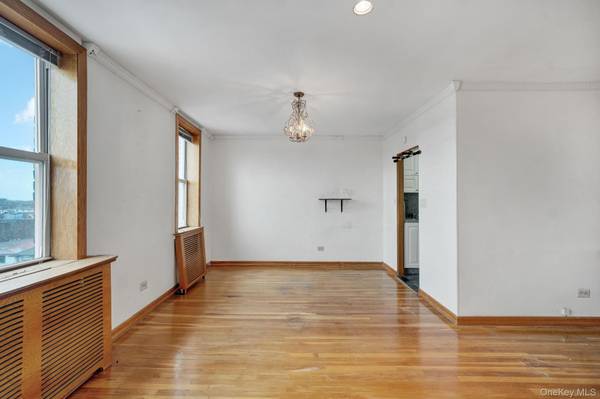 735 Avenue W #6M, Brooklyn, NY 11223