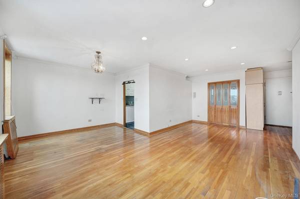 735 Avenue W #6M, Brooklyn, NY 11223