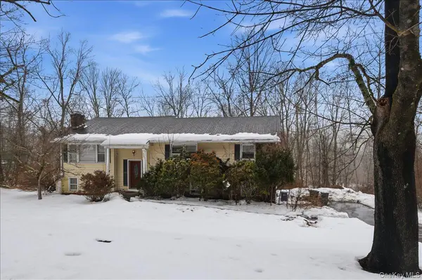 2327 Vista CT, Yorktown Heights, NY 10598