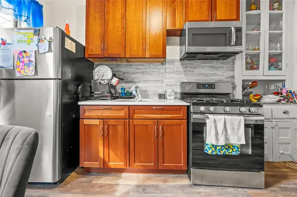 1517 jefferson AVE #1 a, Brooklyn, NY 11237
