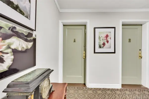 1201 E Broadway #H-23, Hewlett, NY 11557